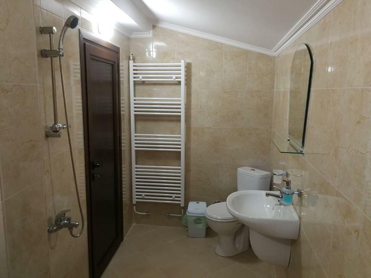 Hotel Слънчевата Къща à Kovačevica Extérieur photo